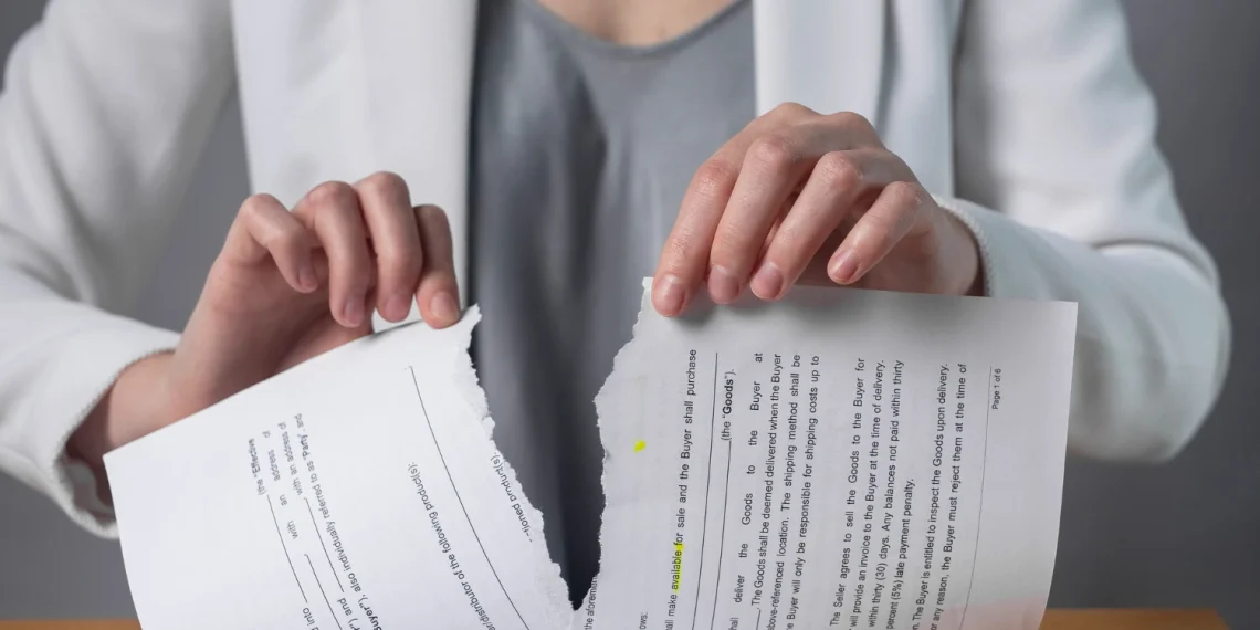 Distrato imobiliário: quando e como cancelar um contrato de compra