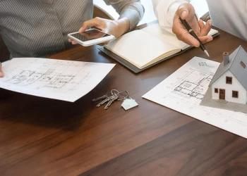 Escritura e registro do imóvel: entenda a diferença jurídica essencial